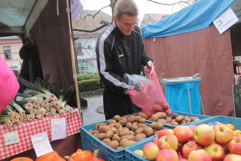 Farmářský trh v Benešově se konal v sobotu 7. listopadu.