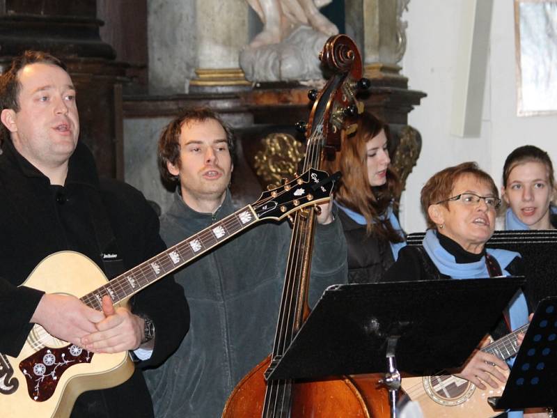 Tříkrálový koncert zakončil letošní Tříkrálovou sbírku.