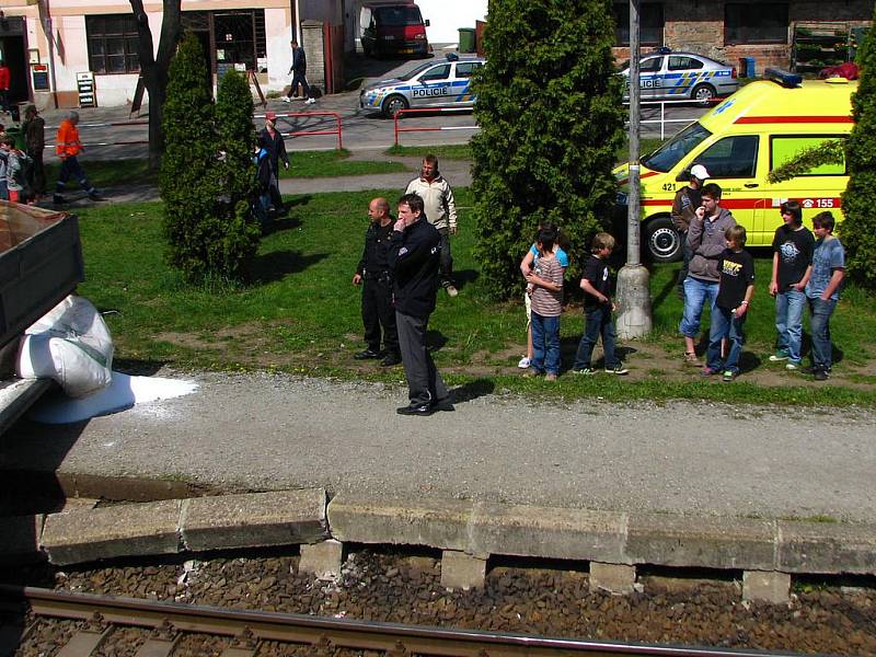 Nehoda na železničním přejezdu v Poříčí nad Sázavou