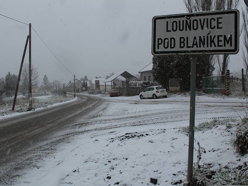 Zima v Louňovicích pod Blaníkem.