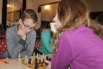 V benešovském hotelu Na Poště se utkalo celkem 22 šachových družstev.