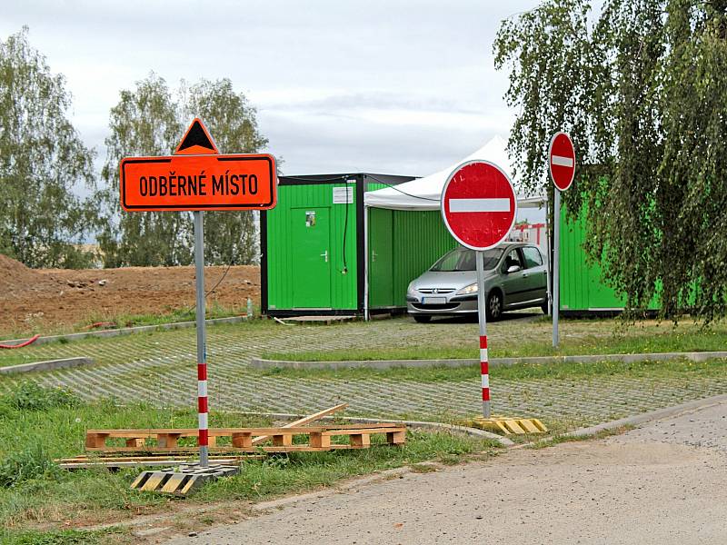 Odběrové místo pro pacienty s podezřením na nákazu koronavirem v Benešově.