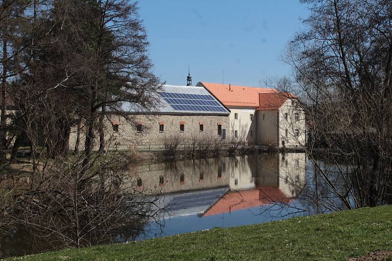 Poznáte obec na Benešovsku?