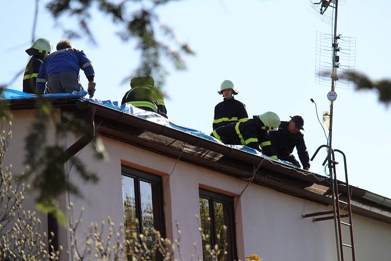 Vichřice, která vtrhla do Čech zasáhla i Benešovsko.