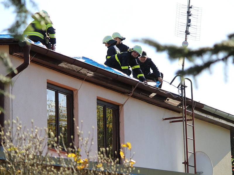 Vichřice, která vtrhla do Čech zasáhla i Benešovsko.