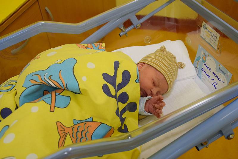 Matyáš Kubík se Kateřině a Jiřímu narodil v benešovské nemocnici 21. listopadu 2022 ve 2.03 hodin, vážil 3100 gramů. Bydlištěm rodiny je Benešov.