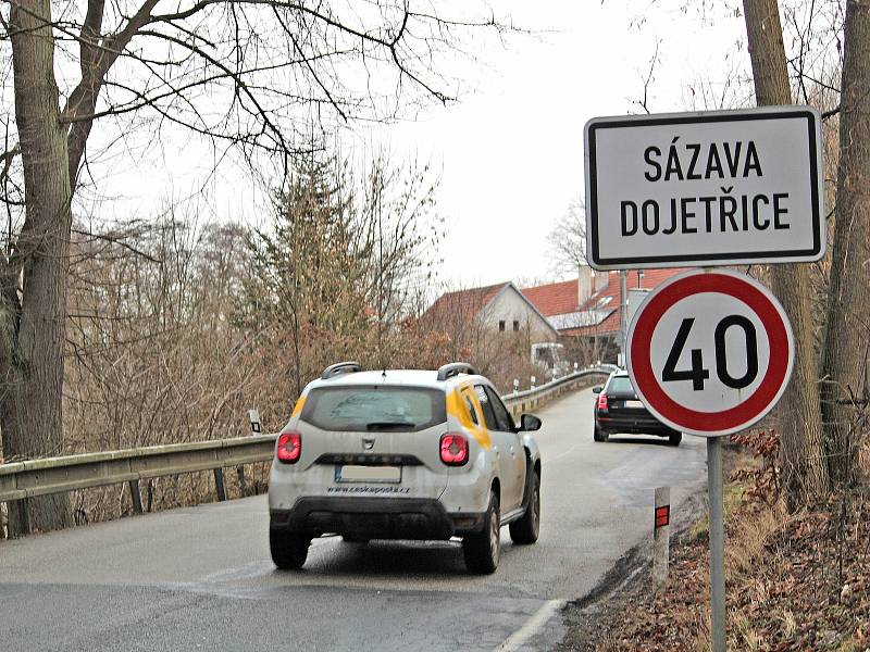 V Dojetřicích, místní části města Sázavy.