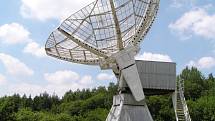 Hvězdárna Ondřejov: sluneční radioteleskop o průměru 10 metrů.
