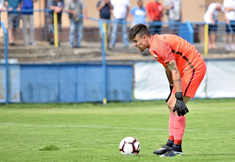 FORTUNA:ČFL a svátek v Benešově, který hostil béčko Sparty. Prohrál na penalty.