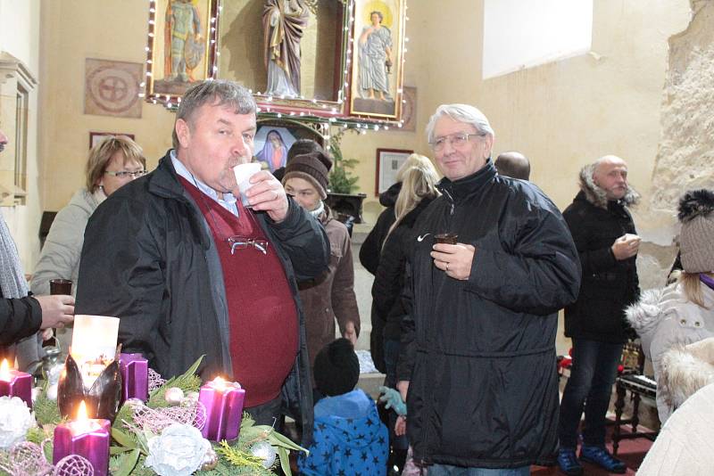 Staročeské Vánoce v kostele sv. Jakuba a Filipa na Chvojně.