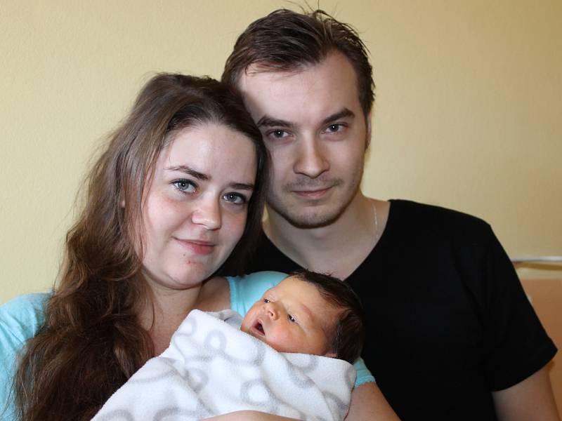 Eva Borecká a Radek Bělka z Benešova se 19. srpna v 1.39 stali rodiči prvorozené dcery Viktorie. Na svět přišla s váhou 3,27 kilogramu a mírou 47 centimetrů. 