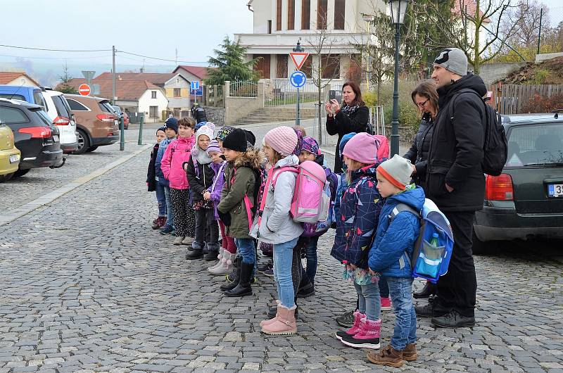 Pieta u Památníku padlým ve Vlašimi.