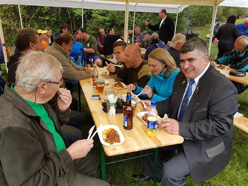 Handicapovaní rybáři soutěžili na mistrovství