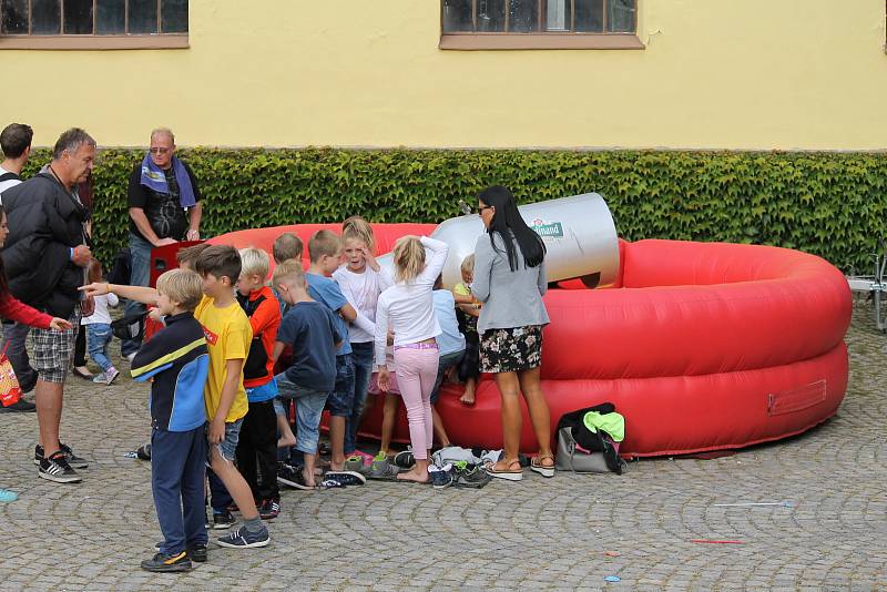 Pivovarské slavnosti se konaly v rámci oslav 120 let trvání benešovského pivovaru.