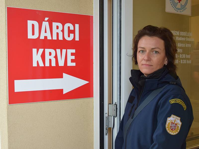 Akce 'Daruj krev - daruj život s hasiči' v benešovské nemocnici.