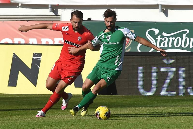 14.7.2020 - domácí FC Zbrojovka Brno (červená) proti FC SB Vlašim (zelená)