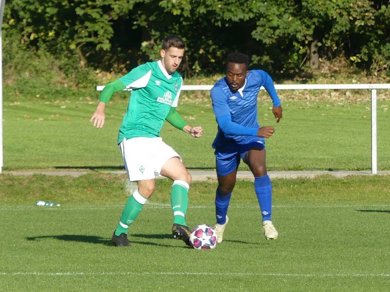 Nespeky v domácím prostředí porazily Lhotu těsně 1:0.