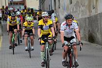 Čtrnáctý ročník Cyklotour zavedl jezdce také na Benešovsko, kde měli zastávku v Benešově a přenocovali v Týnci nad Sázavou.