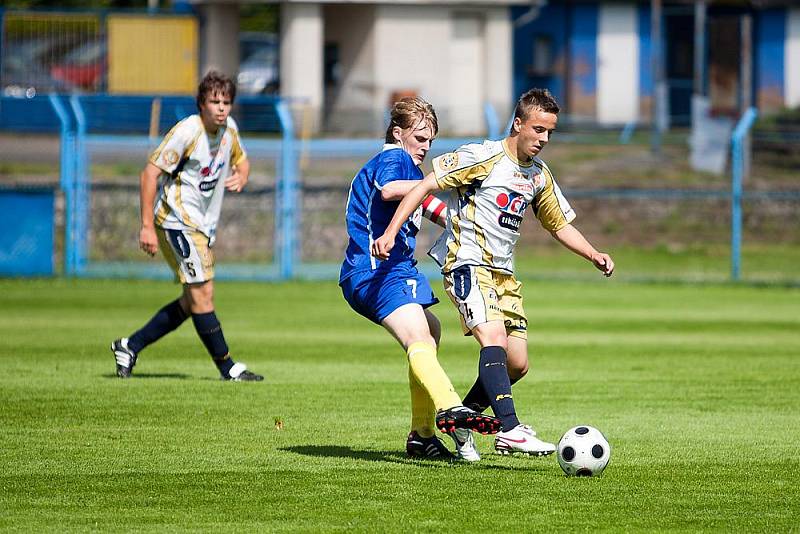 Fotbalový zápas divize dorostu Benešov - 1. FK Příbram B