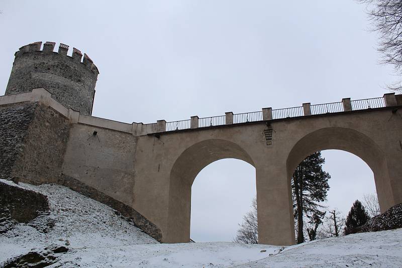 Předsezonní prohlídky hradu Český Šternberk