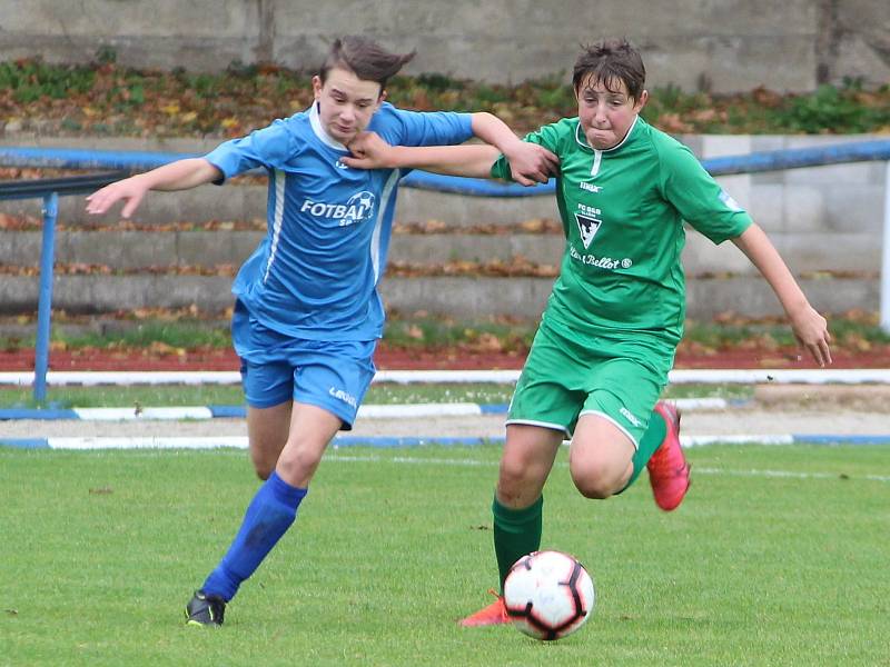 Česká fotbalová divize starších žáků U14: FC Sellier & Bellot Vlašim - FK Čáslav 0:4 (0:2).