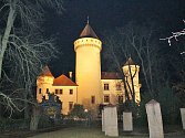 Kvůli úsporám za energie bude neobvyklé spatřit po setmění osvětlené památky. Platí to i o zámku Konopiště.