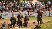 Vojenské technické muzeum se opět po roce velkolepě otevřelo veřejnosti. Dvacátou druhou sezonu zahájil průlet letounů i ukázka bitvy u Zborova.