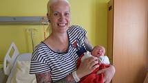 Anna Neckářová se Zoe a Michalovi narodila v benešovské nemocnici 12. května 2022 ve 13.14 hodin, vážila 2900 gramů. Doma v Mezilesí na ni čekala sestřička Maruška (4).