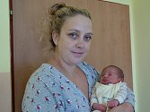 Natálka Macháčková se rodičům Zuzaně a Miloši Macháčkovým narodila 5. listopadu 2019 ve 20 hodin a 14 minut, vážila 3480 gramů a měřila 51 centimetrů. Doma v Olbramovicích má sestřičku Elišku (2,5).