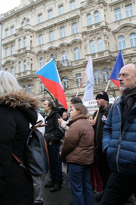 Demonstrace na Václavském náměstí v Praze 9. ledna 2022.