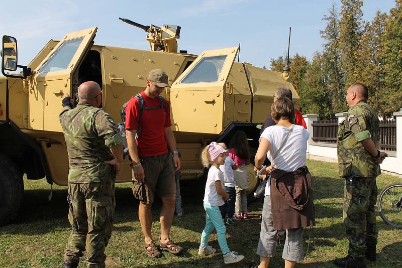 Den otevřených dveří na Komorním Hrádku u Chocerad se konal tradičně během Dnů evropského dědictví.