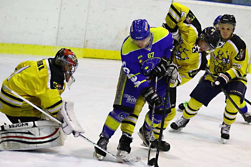 Krajská liga hokeje Kutná Hora - Benešov 1:7.