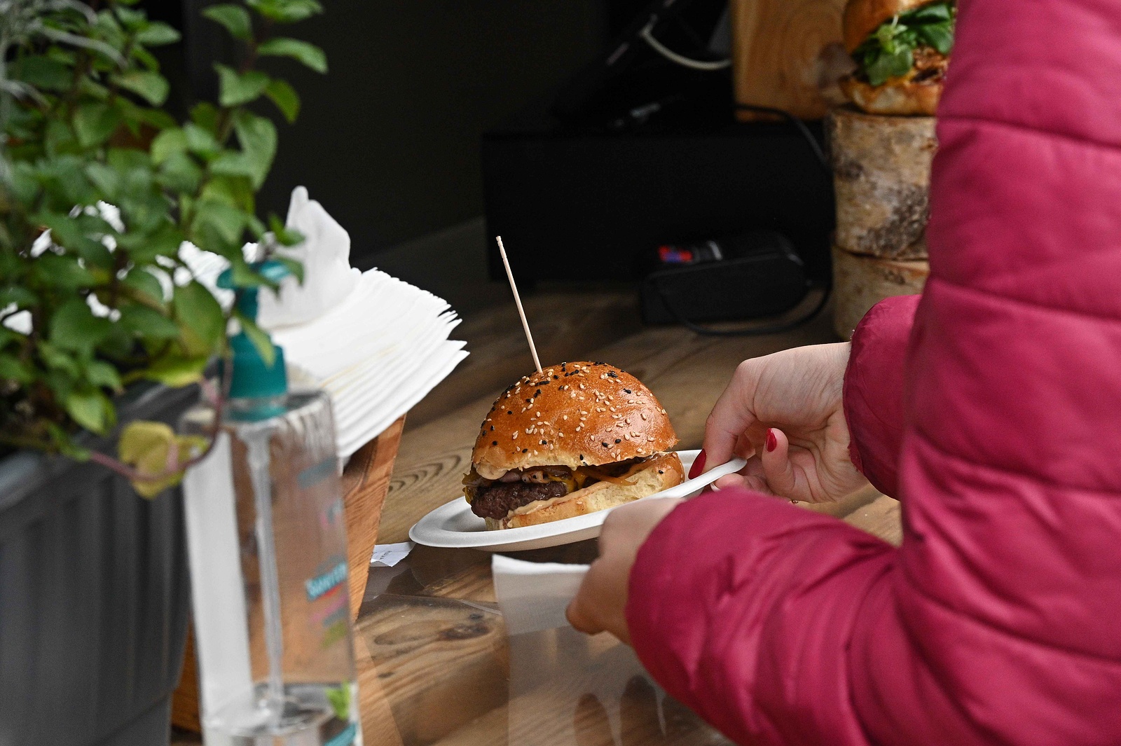Street food piknik ve Vlašimi nabídl dokonce i larvy potemníka moučného
