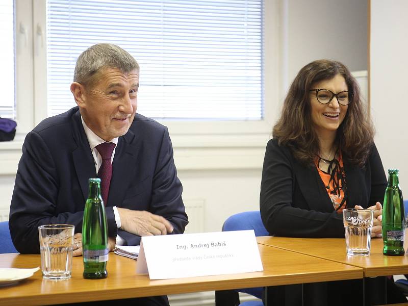 Z pracovní návštěvy premiéra Andreje Babiše v Nemocnici Rudolfa a Stefanie v Benešově.