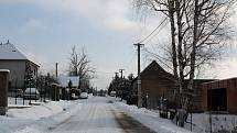 V Bukovanech v pondělí 8. února 2021 po vydatném nočním sněžení.