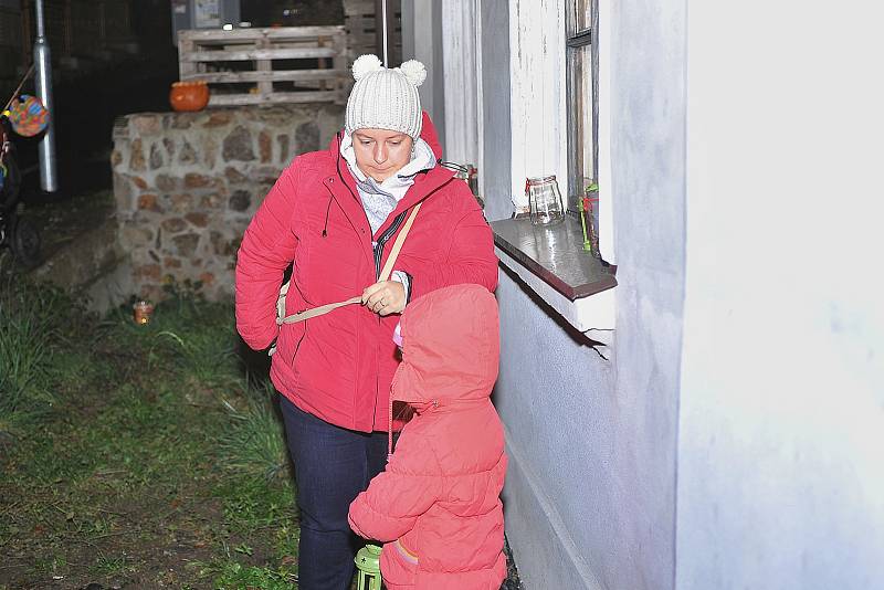 Do rodinného centra Putti přijel na koni Svatý Martin.