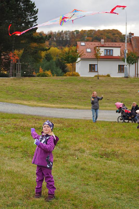 Tradiční Drakiáda v Sázavě.