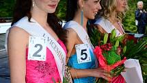 Z šatny a zákulisí volby Miss hasička Středočeského kraje 2013 na Konopišti.