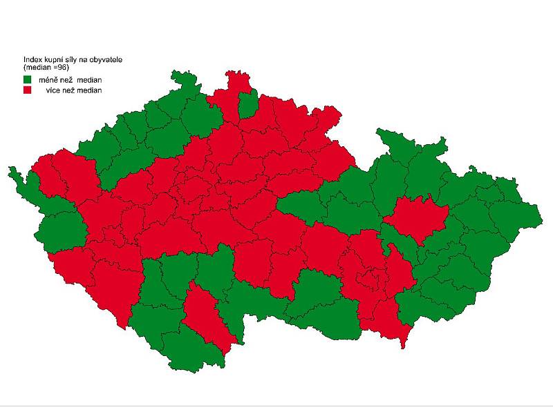 Index kupní síly na obyvatele v okresech ČR (median = 96).