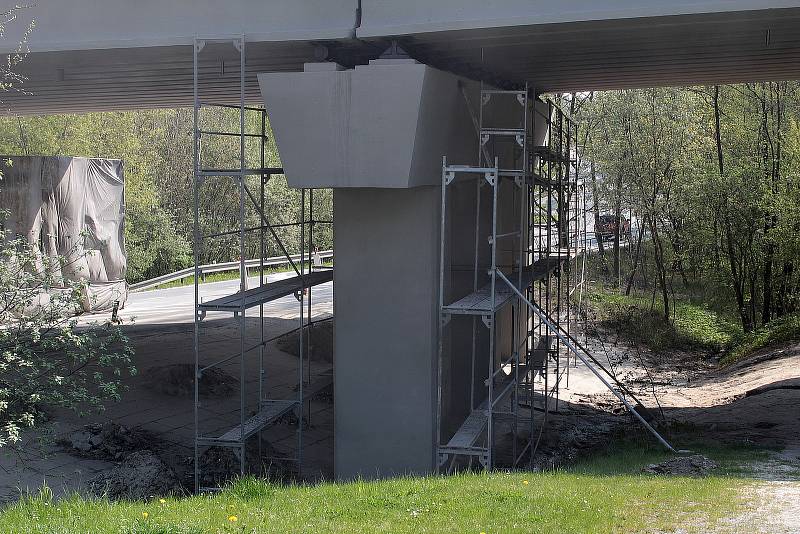 Rekonstrukce mostu na silnici I/3 na okraji Votic.