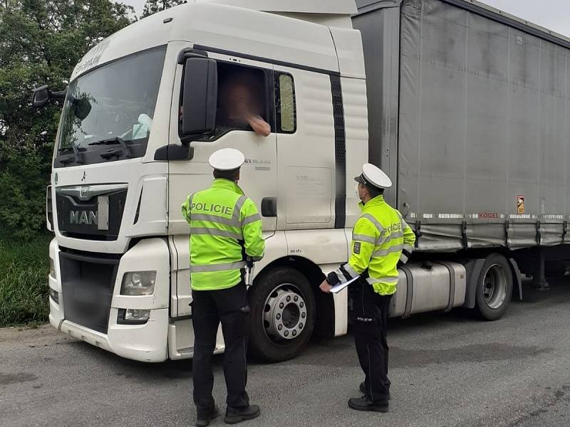 Z dopravně bezpečnostní akce zaměřené na kontrolu nákladní dopravy.