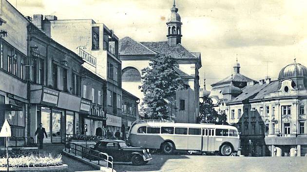 Centrální benešovská náměstí, dnes Masarykovo a Malé.