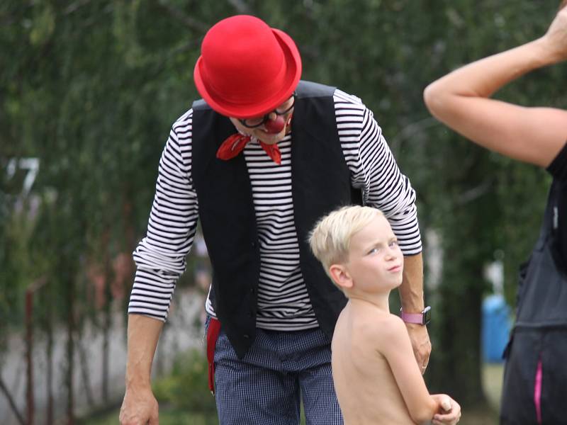 Benefiční festival na podporu dlouhodobě nemocných pacientů benešovské nemocnice Open door hospital fest. 