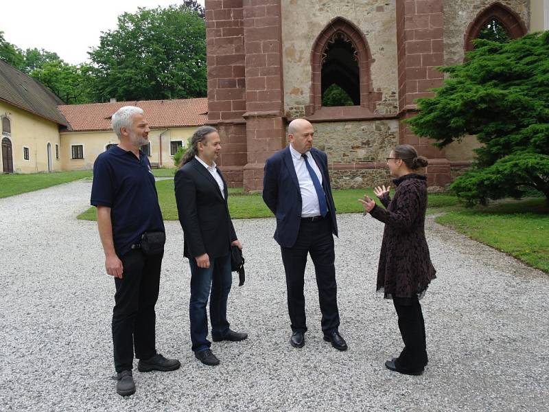 Momentky z návštěvy izraelského velvyslance Gary Korena na Benešovsku. 