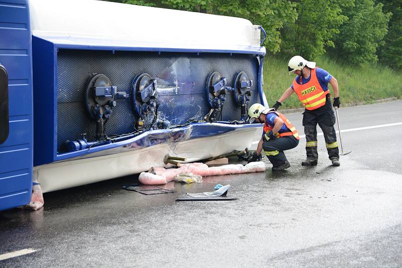 Tragická nehoda ochromila provoz na brněnské dálnici u Hrusic