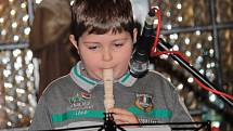 Základní škola Krhanice uspořádala vánoční besídku, na kterou pozvala i rodiče žáků.