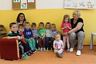 Mateřská škola v Bystřici: třída Kočičky, učitelka Adéla Chvátalová, asistentka pedagoga Klára Kabíčková.