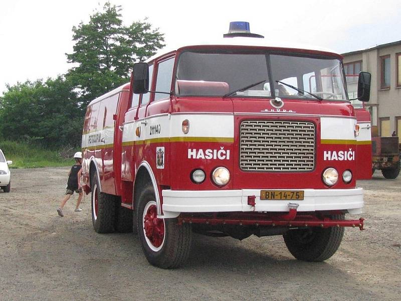 Repase hasičské cisterny ŠKODA 706 RTHP CAS 25 SDH Petroupim.