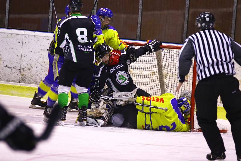 Benešov postoupil přes Mladou Boleslav B do semifinále.