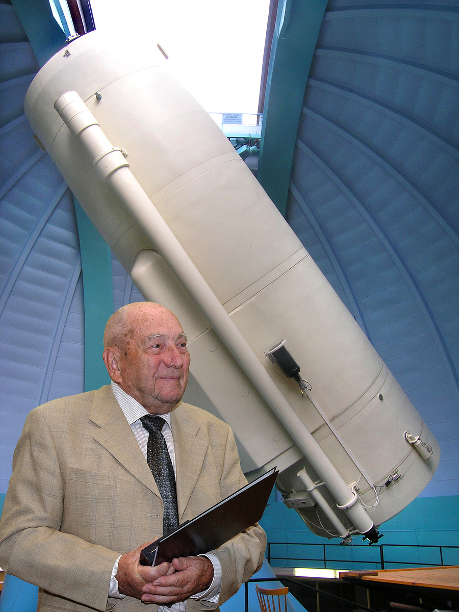 Muž, jehož jméno nese největší dalekohled v zemi, slaví stovku - Berounský  deník